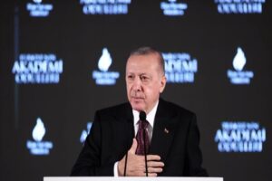 Cumhurbaşkanı Erdoğan, cuma g&uuml;n&uuml; a&ccedil;ıklama yapan T&Uuml;SAİD'a sert tepki g&ouml;sterdi.