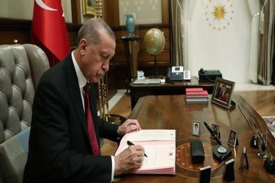 Cumhurbaşkanı Danışmanlığı'na Orhan Karakurt ve Cengizhan Başaran atandı. Orhan Karakurt