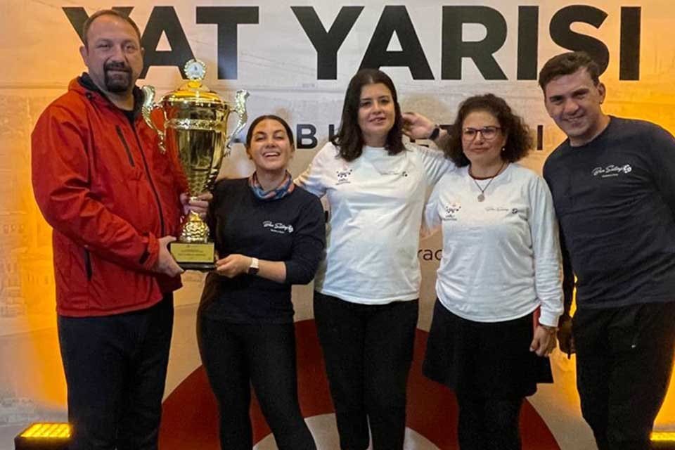 &Ccedil;iğli Belediyesi Bear Sailing Yelken Takımı, 17 &uuml;lkeden 96 teknenin