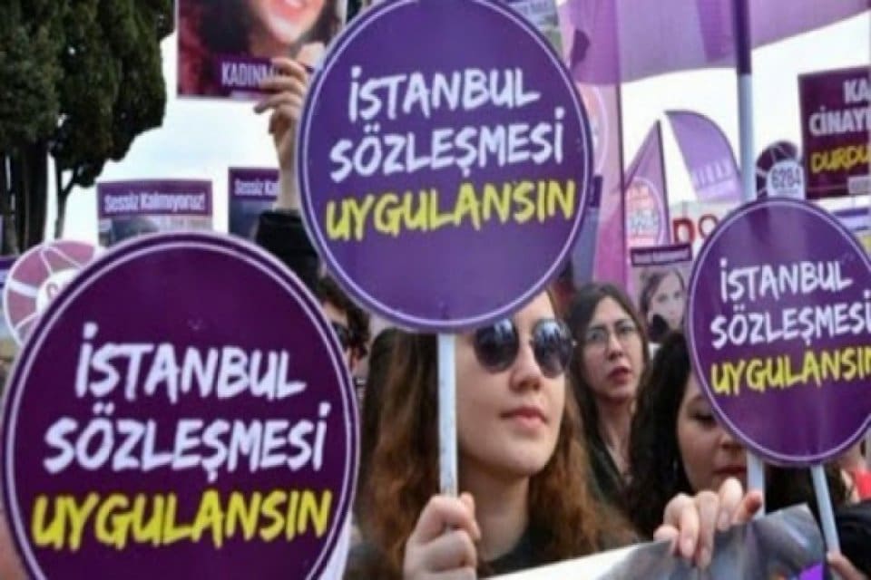 Danıştay, İstanbul S&ouml;zleşmesi'nden &ccedil;ıkılmasıyla ilgili Cumhurbaşkanlığı kararının durdurulmasına y&ouml;nelik a&ccedil;ılan