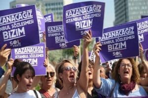 Danıştay Savcısı m&uuml;talaasını tekrarlayarak İstanbul S&ouml;zleşmesi'nden &ccedil;ekilme kararının iptaline karar