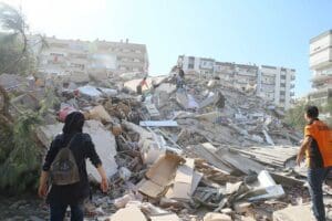 DASK, İzmir&rsquo;de&nbsp;6,6 b&uuml;y&uuml;kl&uuml;ğ&uuml;ndeki İzmir depremi&nbsp;ardından 30 bin hasar dosyasına 401
