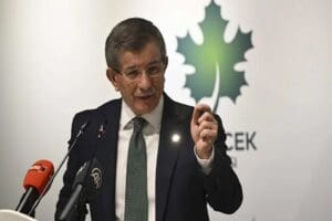 Gelecek Partisi Genel Başkanı Ahmet Davutoğlu, Altılı Masa'nın cumhurbaşkanı adayına