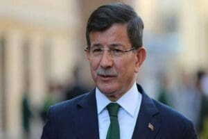 Gelecek Partisi Genel Başkanı Ahmet Davutoğlu, Fox TV'de İlker Karag&ouml;z'&uuml;n