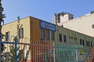 Mersin'de 12 yaşındaki kız &ouml;ğrenci, sınavdan d&uuml;ş&uuml;k not aldığı i&ccedil;in