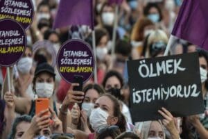 Ankara&rsquo;da Barbaros Ulusoy adlı erkek, boşanma aşamasındaki Filiz Ulusoy, kardeşi