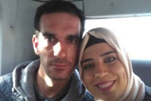Mersin&rsquo;in Tarsus il&ccedil;esinde Mehmet Ekinci, tartıştığı eşi Emine Ekinci&rsquo;yi tabancayla