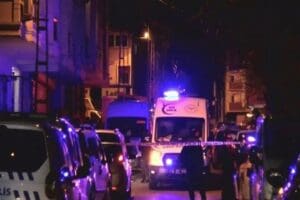 G&uuml;vercintepe Mahallesi Cumhuriyet Caddesi'nde tekstil at&ouml;lyesinde muhasebeci olarak &ccedil;alışan A.U.'ya