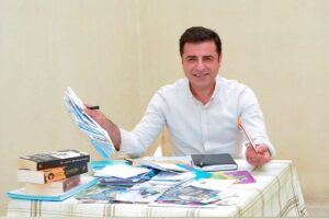 HDP’nin Edirne Cezaevi’nde tutulan eski Eş Genel Başkanı Selahattin Demirtaş,