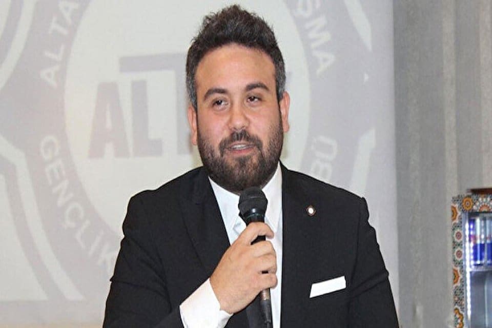 &nbsp; Sezonun bitimine 7 ma&ccedil; kala k&uuml;mede kalma m&uuml;cadelesi veren