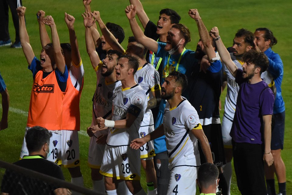 TFF 3'&uuml;nc&uuml; Lig Play-Off yarı final r&ouml;vanş ma&ccedil;ında evinde Malatya