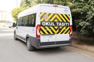 İzmir UKOME tarafından okul servislerine zam yapılması kararı alındı. Zam