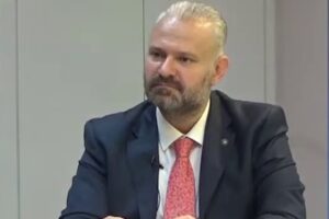 Menemen Belediye Başkan Vekilliği kura seçimi gerçekleşti. Vali Yardımcısı Hulusi