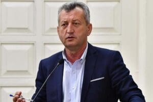 Menemen'de d&ouml;rt d&ouml;nem boyunca belediye. başkanlığı yapan Tahir Şahin, Memleket