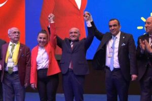 İYİ Parti 3. Olağan İzmir İl Kongresi gerçekleşti. İYİ parti