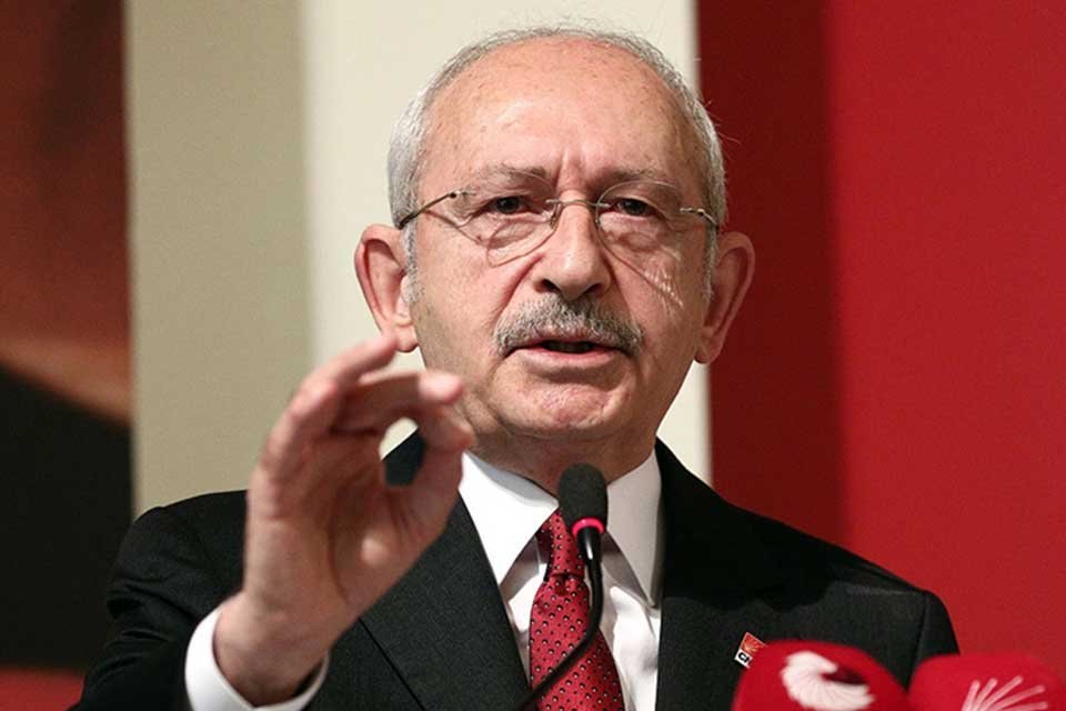 Cumhuriyet Halk Partisi (CHP) Genel Başkanı Kemal Kılı&ccedil;daroğlu, İzmir B&uuml;y&uuml;kşehir