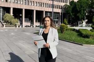 Cumhurbaşkanı Erdoğan’ın “sürtük” sözünden dolayı ilk suç duyurusu CHP İzmir