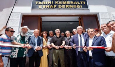Tarihi Kemeraltı Esnaf Derneği'nin yeni hizmet binası açıldı! Başkan Soyer: 'Kemeraltı, İzmir'in kalbidir'