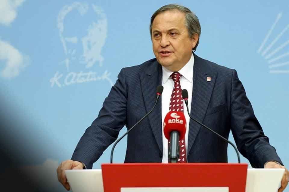 Cumhurbaşkanı Recep Tayyip Erdoğan, CHP&rsquo;ye İzmir &uuml;zerinden &uuml;zerinden y&uuml;klenmişti. Cumhurbaşkanı