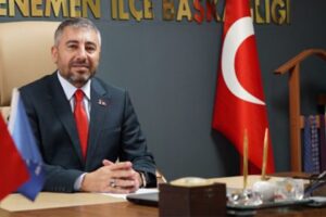 AK Parti Menemen İlçe Başkanı Ahmet Can Çelik, partisinin Menemen