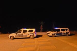 Aydın&rsquo;ın Didim il&ccedil;esinde, deniz kenarında ceset bulundu. Yapılan incelemede cesedin&nbsp;kişinin&nbsp;Tarık