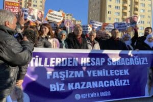 İzmir'de, HDP il binasında Deniz Poyraz'ı (38) tabancayla &ouml;ld&uuml;ren tutuklu