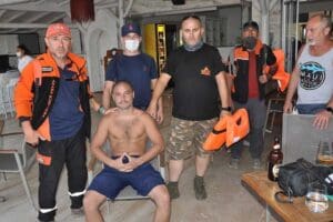 Muğla'nın Dat&ccedil;a il&ccedil;esinde denize giren Mustafa Topuz (25) uzun s&uuml;re