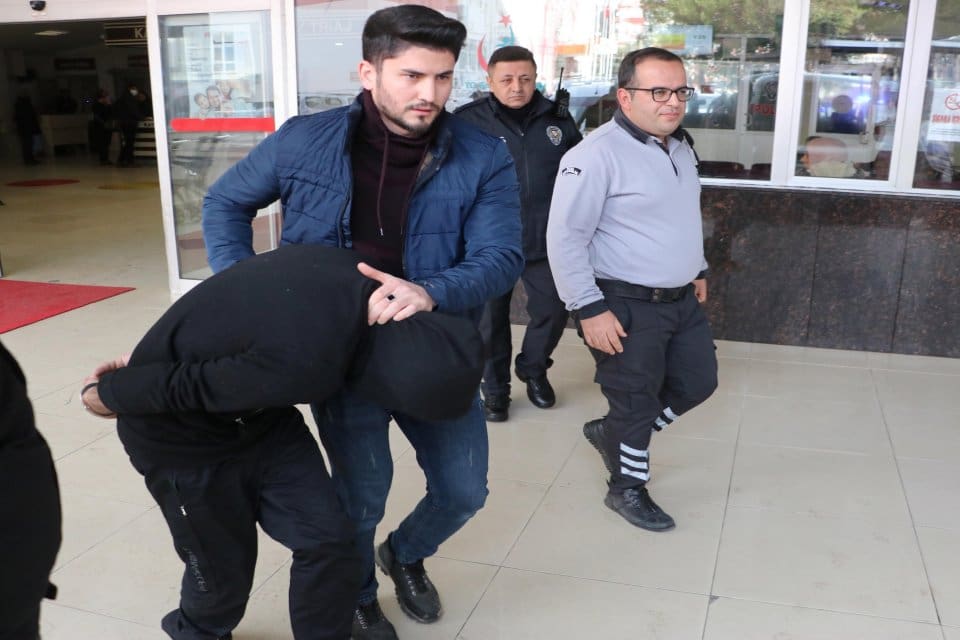 Denizli'nin Pamukkale il&ccedil;esinde, 2 yaşındaki Murat Aslan Kılı&ccedil;'ın tek katlı