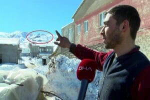 Malatya&rsquo;nın Doğanşehir il&ccedil;esine bağlı Kurucaova k&ouml;y&uuml;ndeki Kızılzarf Dağı, Kahramanmaraş merkezli