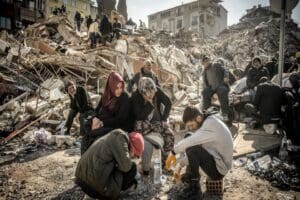 Kahramanmaraş merkezli depremlerde hayatını kaybedenlerin sayısı 50 bin 96'ya y&uuml;kseldi.