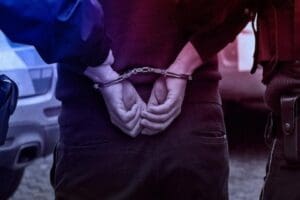 Depremlerde yıkılan ya da imara aykırı değişiklik tespit edilen binalarla