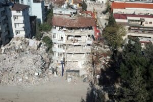Kahramanmaraş merkezli depremlerin ardından, bina dayanıklılığının yanı sıra şehir planlaması