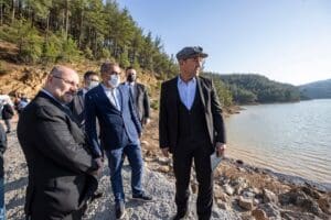 İzmir B&uuml;y&uuml;kşehir Belediyesi ge&ccedil;en 2 Şubat'ta kente d&uuml;şen rekor yağışlarda