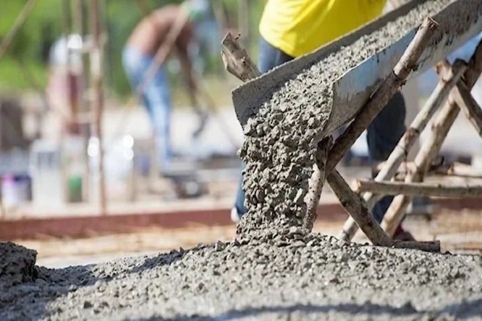 Kahramanmaraş depreminin ardından &ccedil;imento hisselerinde yaşanan ve tepki &ccedil;eken artış