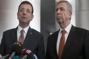 Ankara B&uuml;y&uuml;kşehir Belediye Başkanı Mansur Yavaş ile İstanbul B&uuml;y&uuml;kşehir Belediye