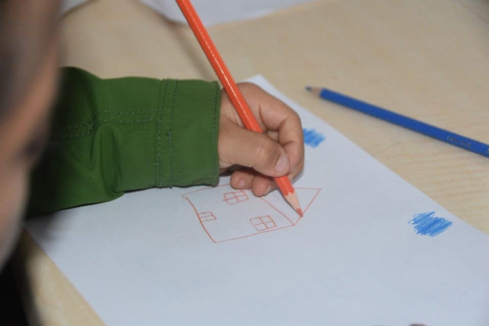 Kahramanmaraş&nbsp;merkezli depremlerin ardından aileleriyle birlikte Muğla'nın Bodrum il&ccedil;esine gelip, kayıt