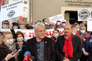 Bayraklı Belediye Meclisi'nde alınan emsal artışı kararının İzmir B&uuml;y&uuml;kşehir Belediye