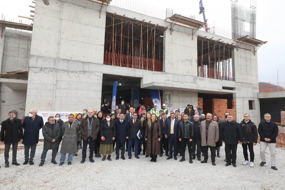 Kalkınma Bakanlığının 2015 yılında “Büyük Deney Hayvanı Araştırma Altyapı” çağrısı