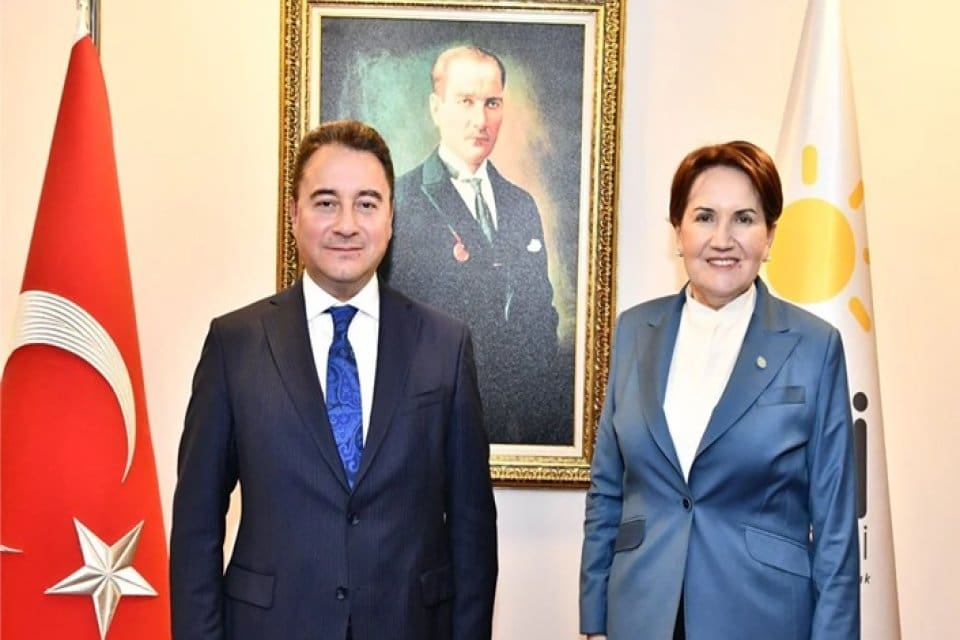 DEVA Partisi Genel Başkan Yardımcısı Mehmet Emin Ekmen, İYİ Parti