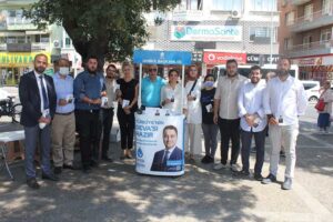 İzmir’de ilçe başkanlığı atamaları ve kongrelerini hızla sürdüren DEVA Partisi