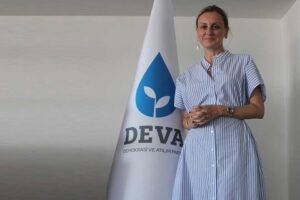 DEVA Partisi’nin İzmir’deki kadın başkanı Seda Kaya Ösen, önceliğinin İzmir