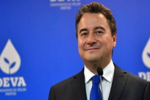 DEVA Partisi, genel başkan Ali Babacan'ın hedef alındığı 'Çamur' adlı