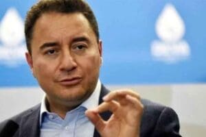 DEVA Partisi Genel Başkanı Ali Babacan, Habert&uuml;rk'te Serap Belet ve