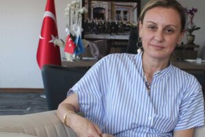 DEVA Partisi İzmir İl Başkanı Seda Kaya Ösen, iktidar olmak