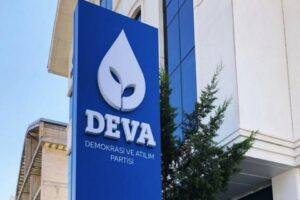 DEVA (Demokrasi ve Atılım) Partisi İstanbul İl Yönetimi, görevden alındı.