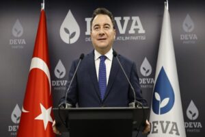 DEVA Partisi Genel Merkezi'nde gerçekleştirilen basın toplantısında OHAL sürecinde yaşanan