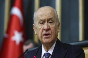 MHP Genel Başkanı Devlet Bah&ccedil;eli,&nbsp;yazılı olarak yaptığı a&ccedil;ıklamada yeni &ccedil;&ouml;z&uuml;m
