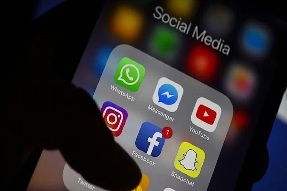 Dezenformasyon yasası sosyal medyayı nasıl etkileyecek? Uzmanlar değerlendirdi… İfade ve haber alma özgürlüğünü kısıtlayacağı gerekçesiyle eleştirilen basın kanunu