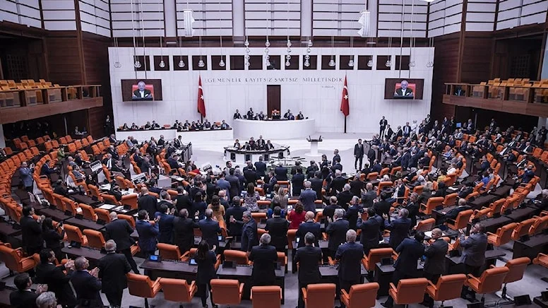 Dezenformasyonla mücadele düzenlemesi" olarak bilinen Basın Kanunu ile Bazı Kanunlarda