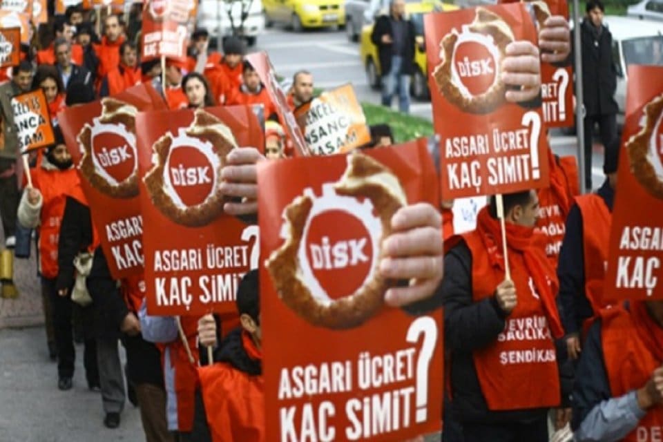 Asgari &Uuml;cret Tespit Komisyonu ara zam toplantısı yaptı.&nbsp;T&uuml;rkiye Devrimci İş&ccedil;i